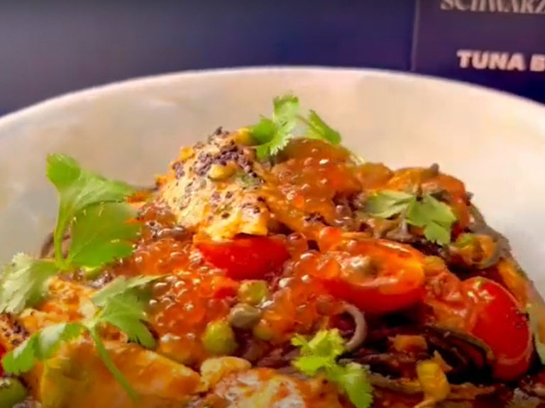 spaghetti-nero-a-la-puttanesca